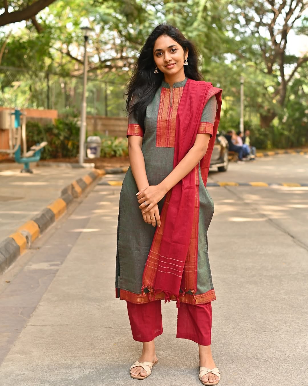Grey & Maroon Kanchi Cotton Kurta Set with Zari Panel Detailing
