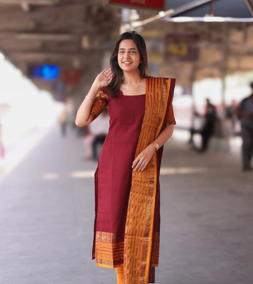 Maroon Kanchi Cotton Suit Set with Traditional Zari Border