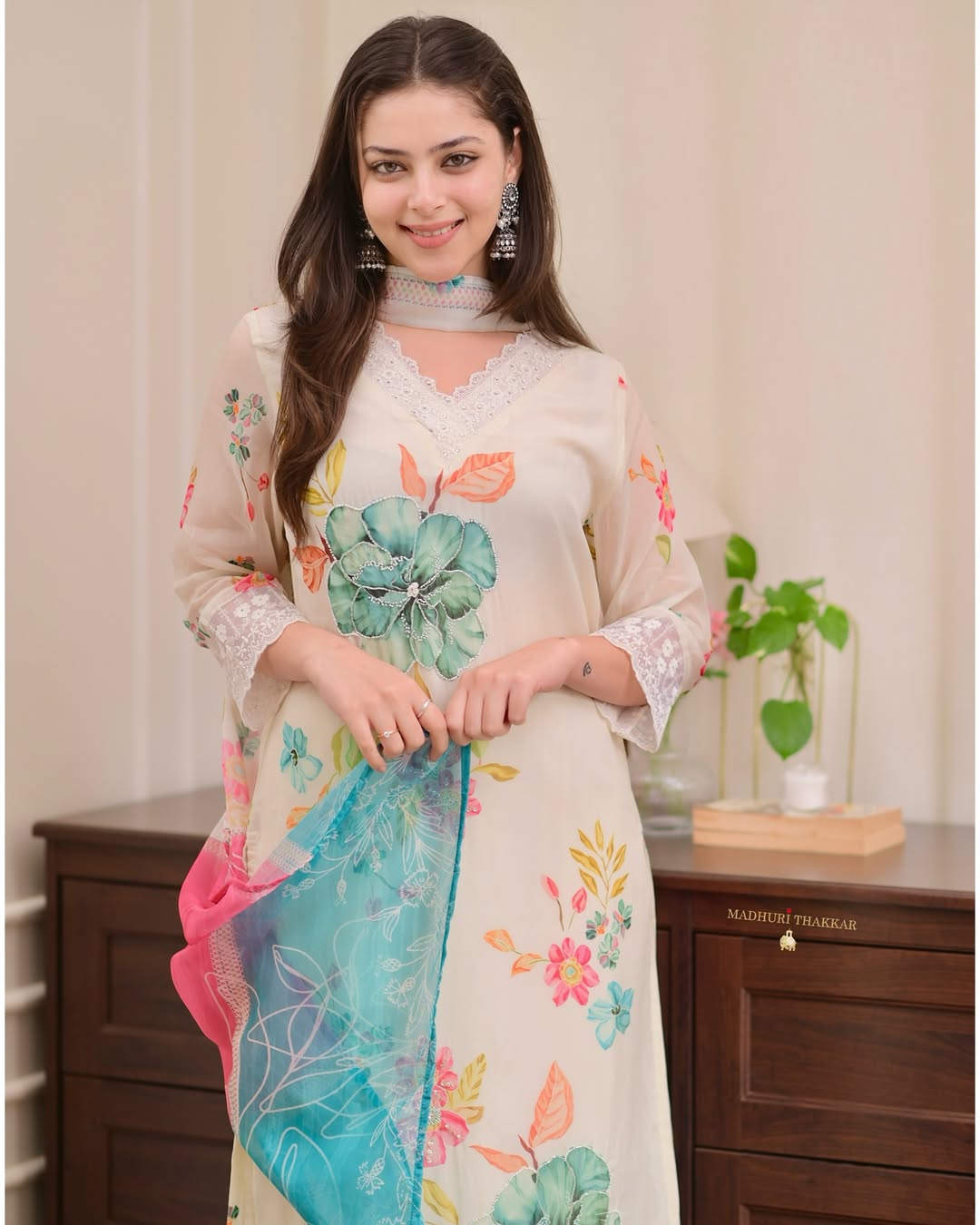 Elegant Cream Organza Suit Set with Floral Print and Zari Work Dupatta