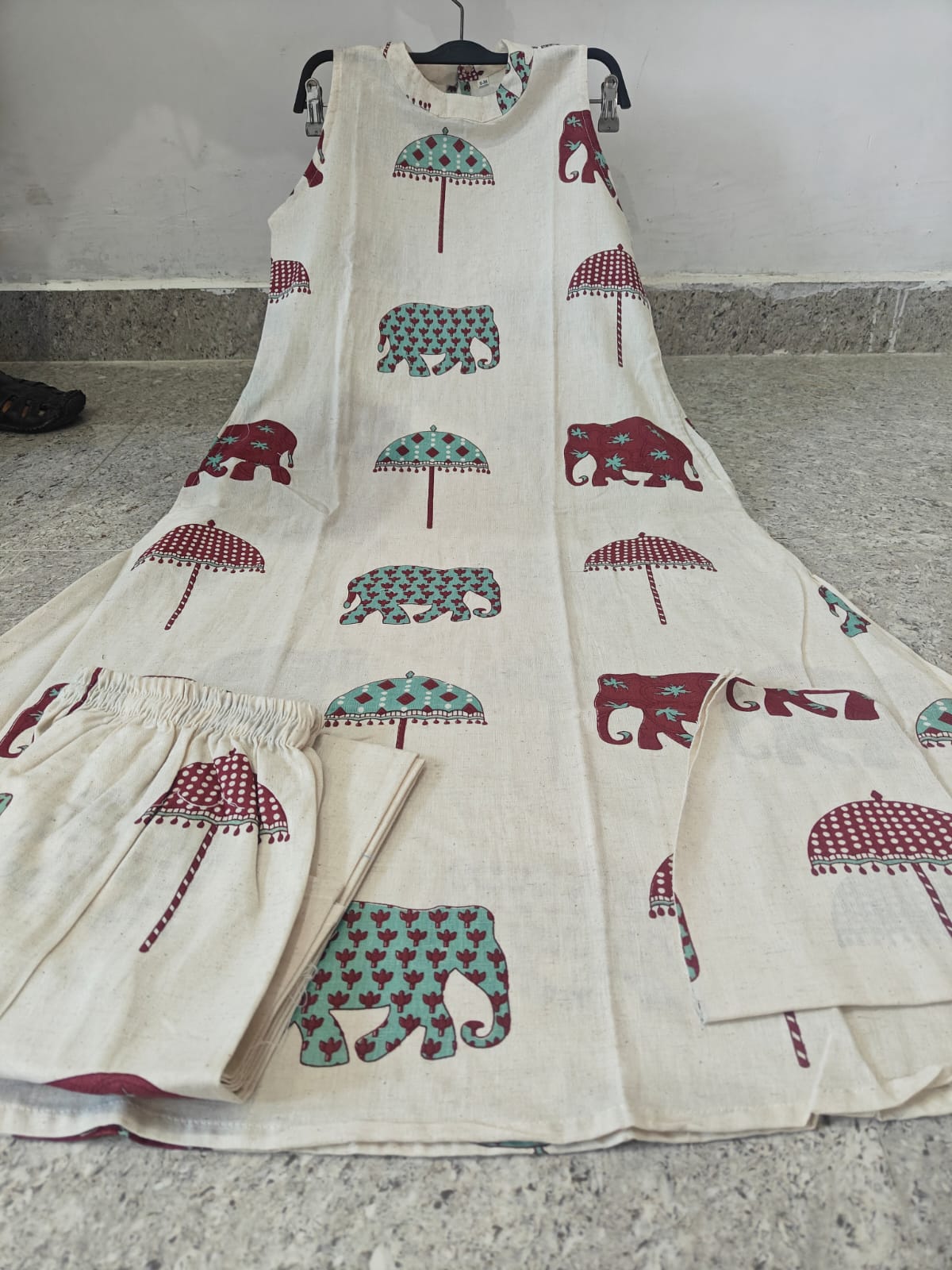 Off White Elephant Print Cotton Flex Co Ord Set