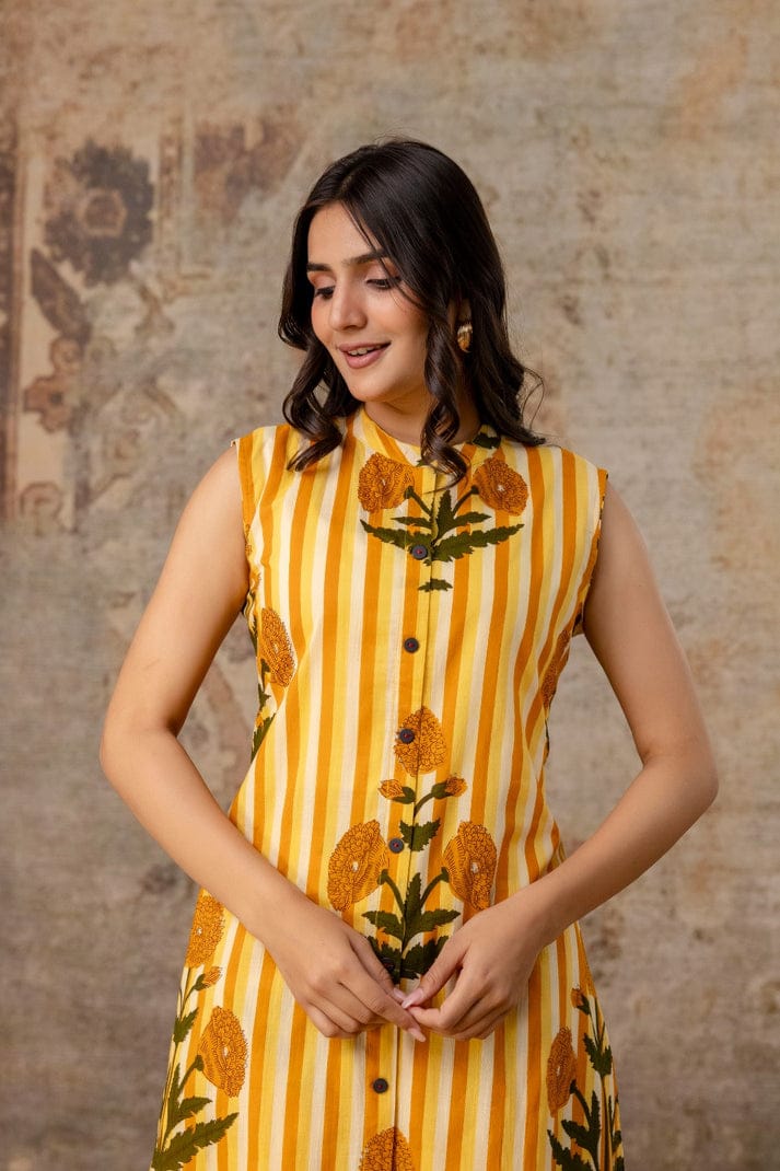 striped floral sleeveless cotton kurta set