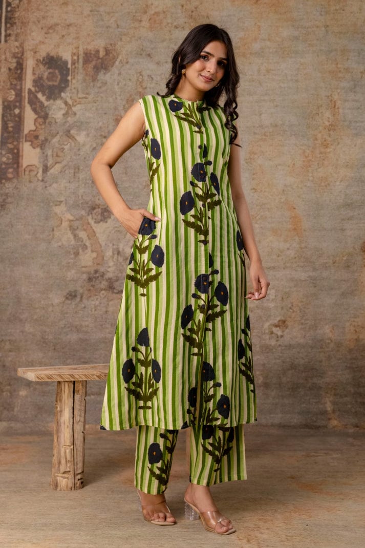 striped floral sleeveless cotton kurta set